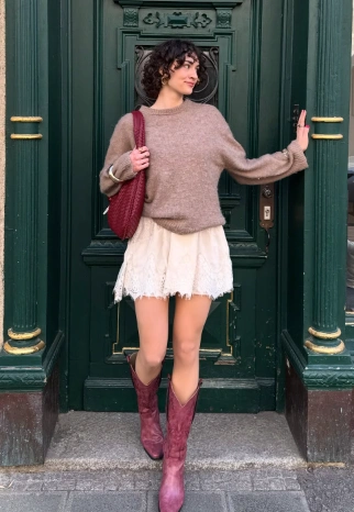 29+ Trendy White Skirt Outfit Combinations for Effortless Elegance