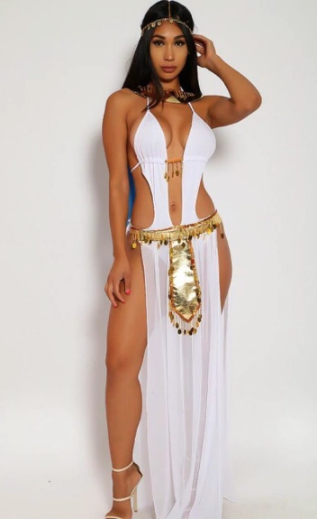 19+ Gorgeous Cleopatra Costumes to Command Attention