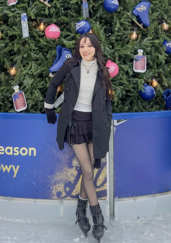 13+ Attractive Ice Skating Outfits for Ultimate Rink Style - The ...